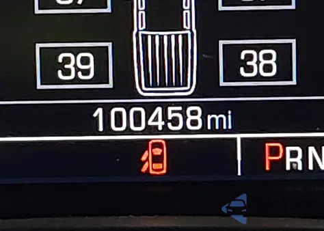 2016 Chevrolet Silverado 1500 1Lt из США, поврежденный, VIN 3GCPCRECXGG105499